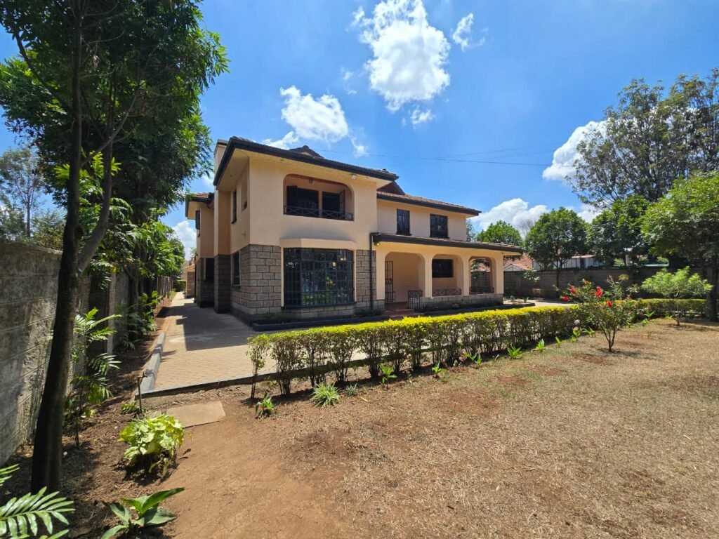 5 bedroom house for rent in Karen near Waterfront Mall
