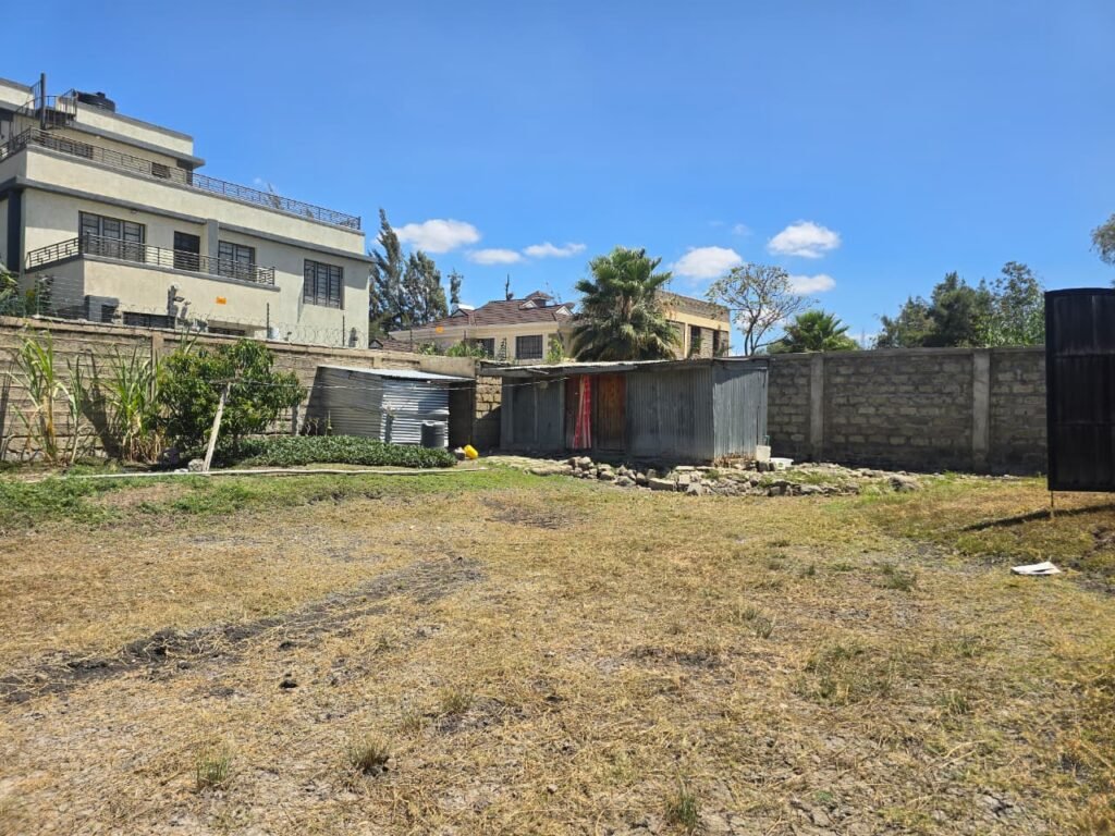 quarter acre plot for sale in Syokimau within a gated estate