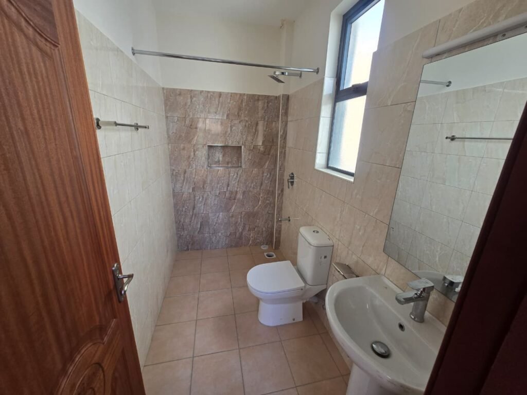 4 bedroom gated villa near Nairobi National Park with private garden