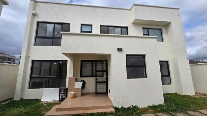 4 bedroom house on Katana Road, Syokimau
