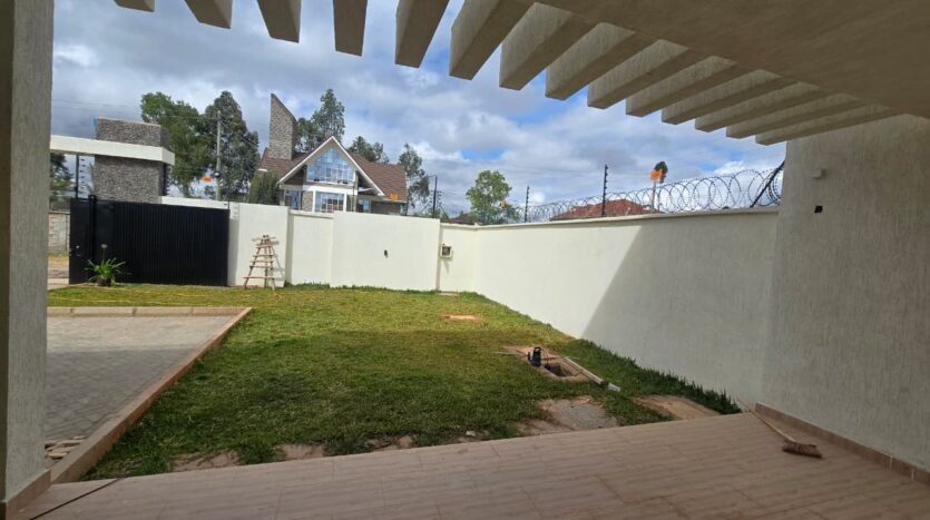 4 bedroom house on Katana Road, Syokimau
