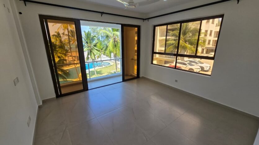 beachfront apartment in Nyali at Cloud Nine with direct beach access