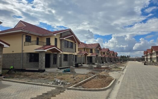 4 Bedroom Townhouse on Community Road Syokimau — Modern Family Home, KSh 13.5M