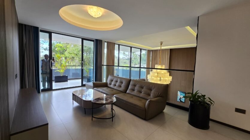 6 bedroom villa with lift in Lavington, double-volume lounge