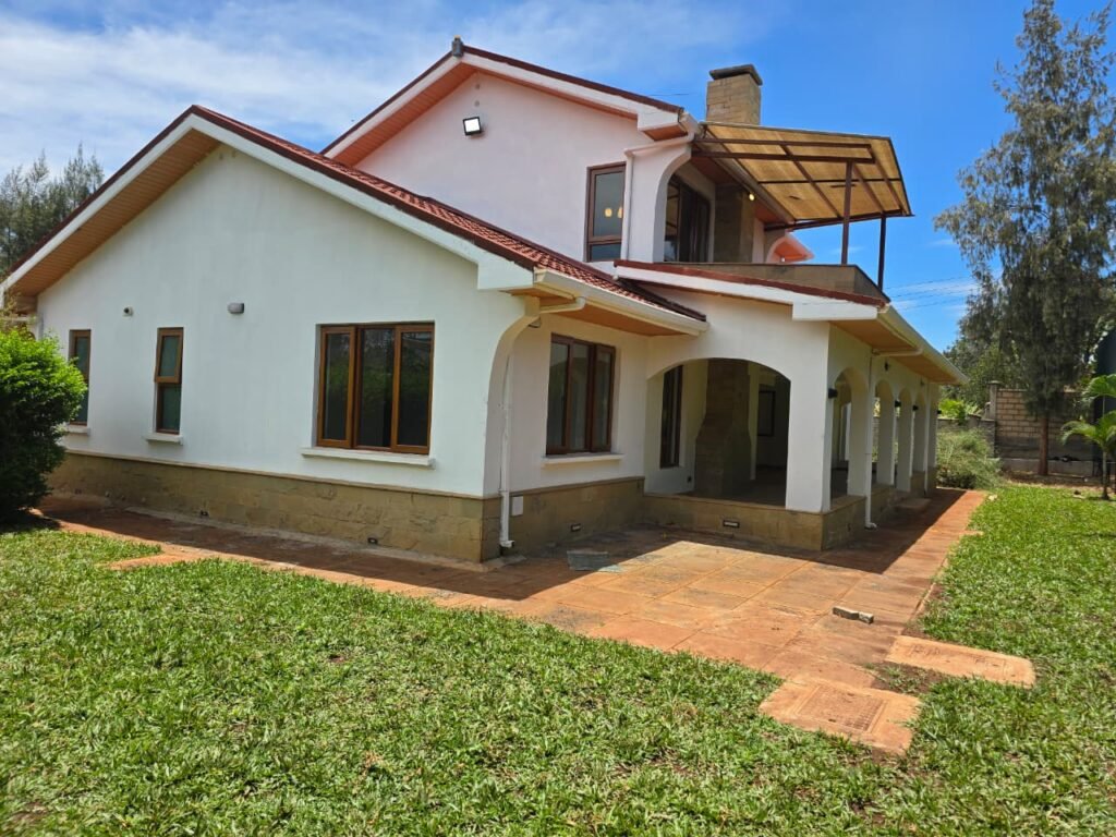 5 bedroom house for rent in Karen Bogani with landscaped garden