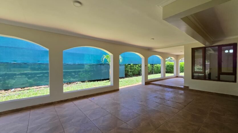 5 bedroom house for rent in Karen Bogani with landscaped garden